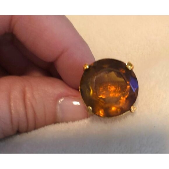 Large Amber-Like Faceted Oval Gold-Tone Adjustable Ring Signed by "Lisa" - Picture 2 of 10